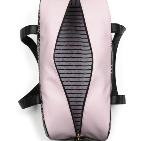 Betsey Johnson weekender bag - Picture 3 of 4